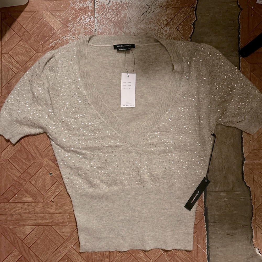 BCBG NWT top